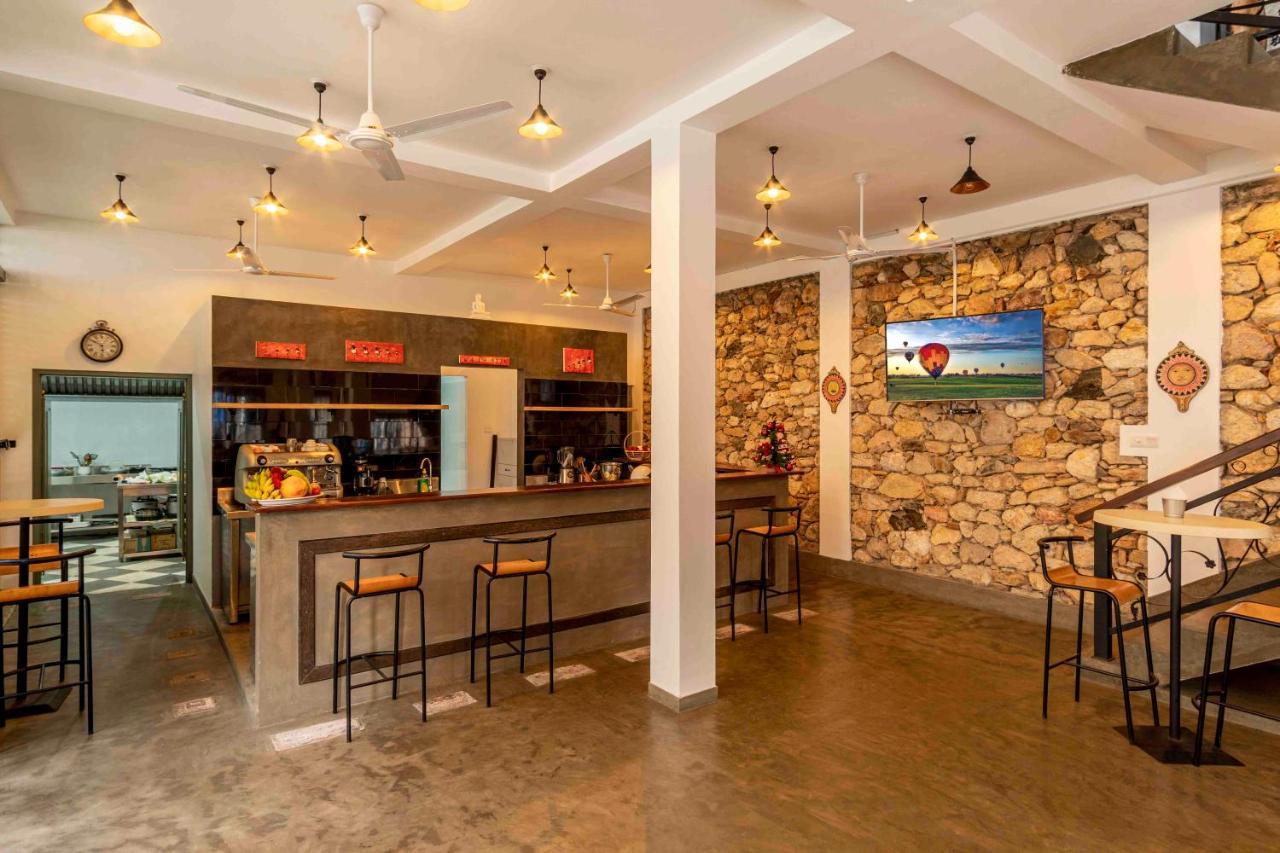 Brixia Cafe & Guest Bed and Breakfast Galle Εξωτερικό φωτογραφία