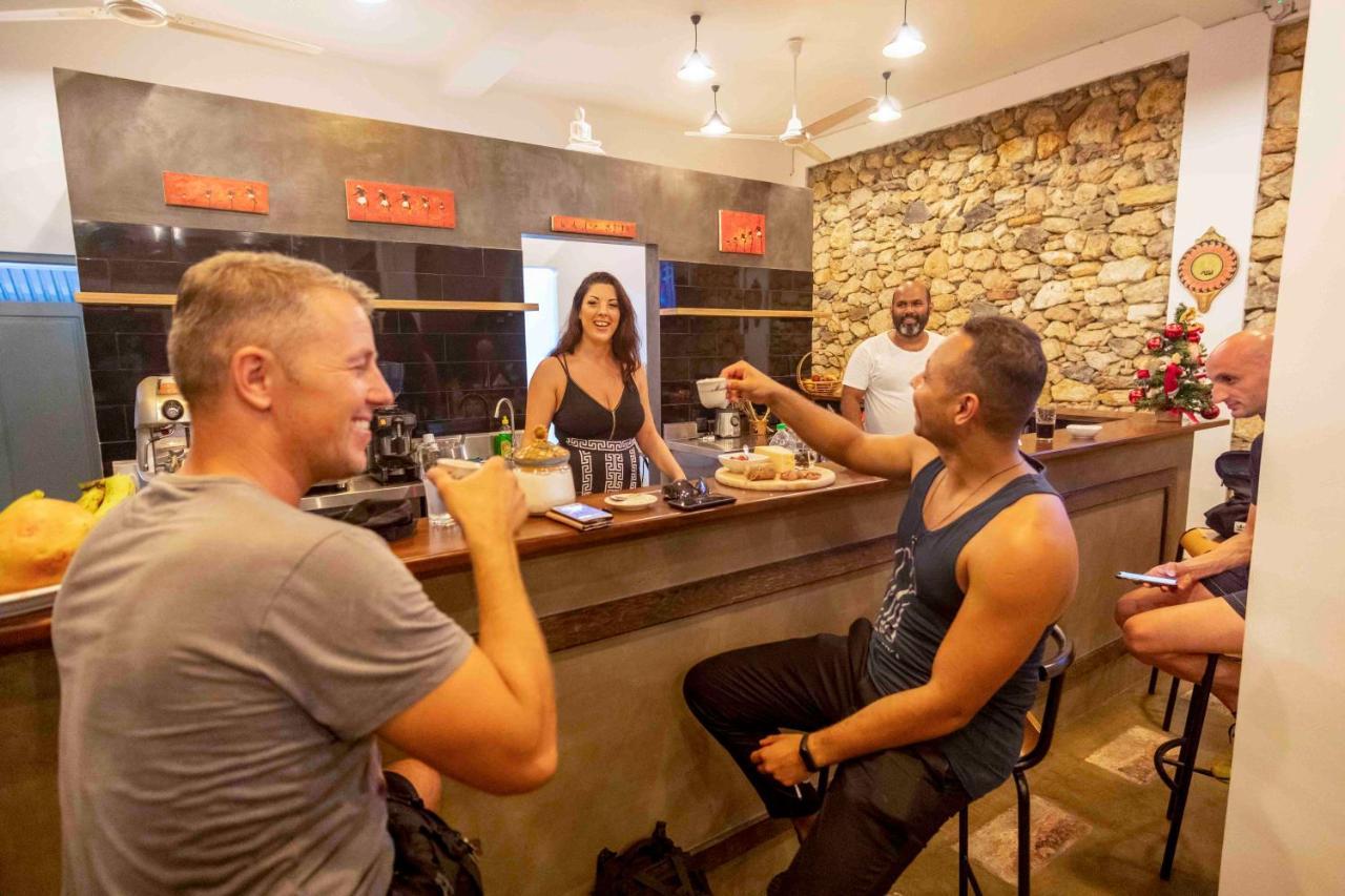 Brixia Cafe & Guest Bed and Breakfast Galle Εξωτερικό φωτογραφία