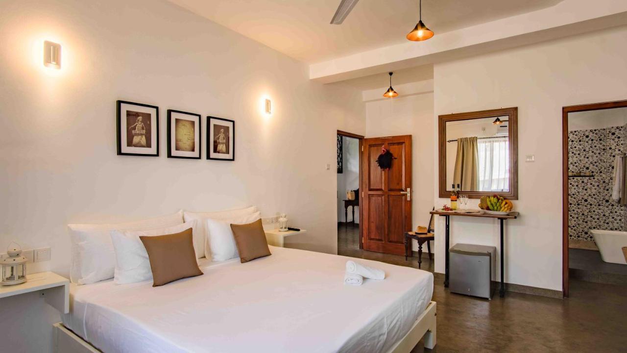 Brixia Cafe & Guest Bed and Breakfast Galle Εξωτερικό φωτογραφία