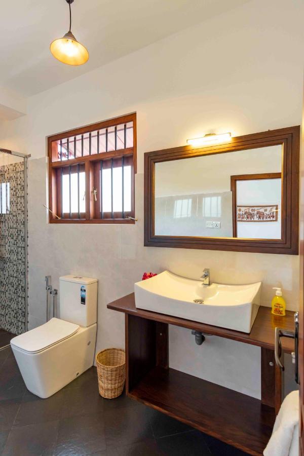 Brixia Cafe & Guest Bed and Breakfast Galle Εξωτερικό φωτογραφία