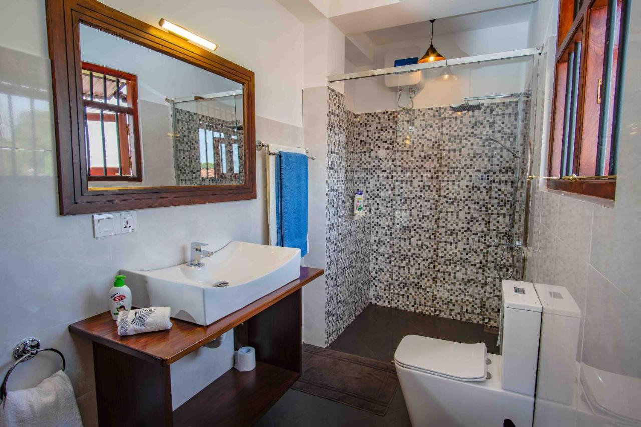Brixia Cafe & Guest Bed and Breakfast Galle Εξωτερικό φωτογραφία